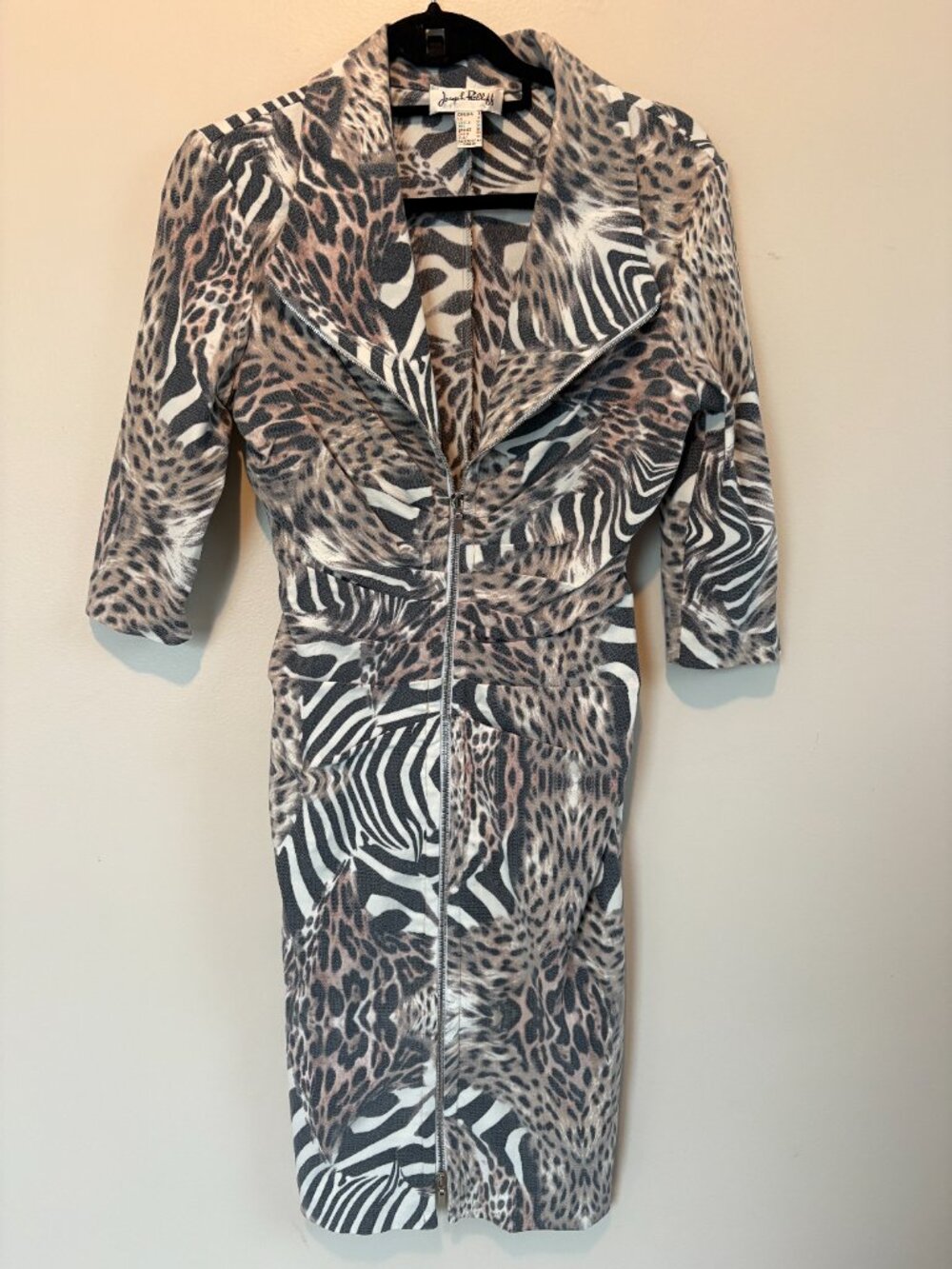 Joseph Ribkoff Animal Print Ruched Zip Dress | Size 8